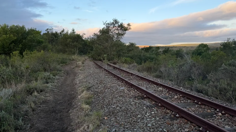 Sunset on the railway line to Hill 60