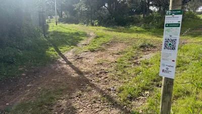 Keep left to get to the trails